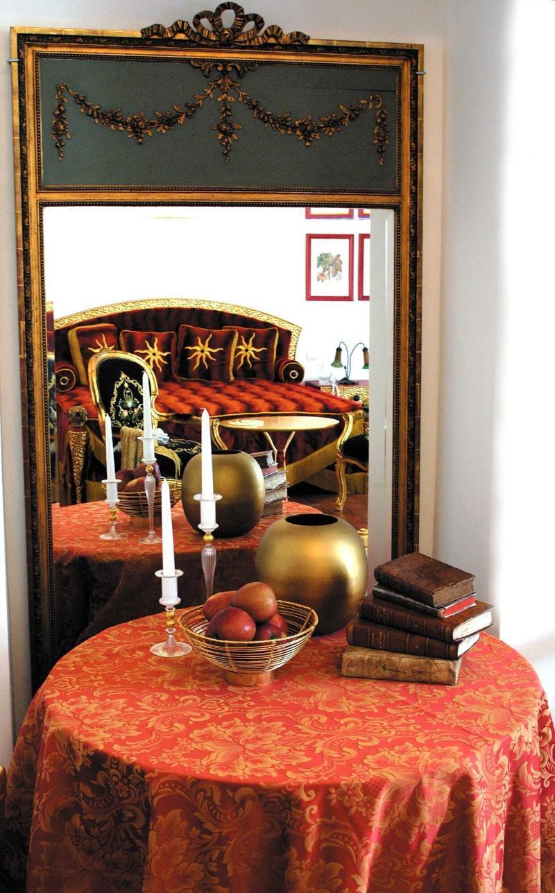 Grand Hotel Des Ambassadeurs Menton Buitenkant foto