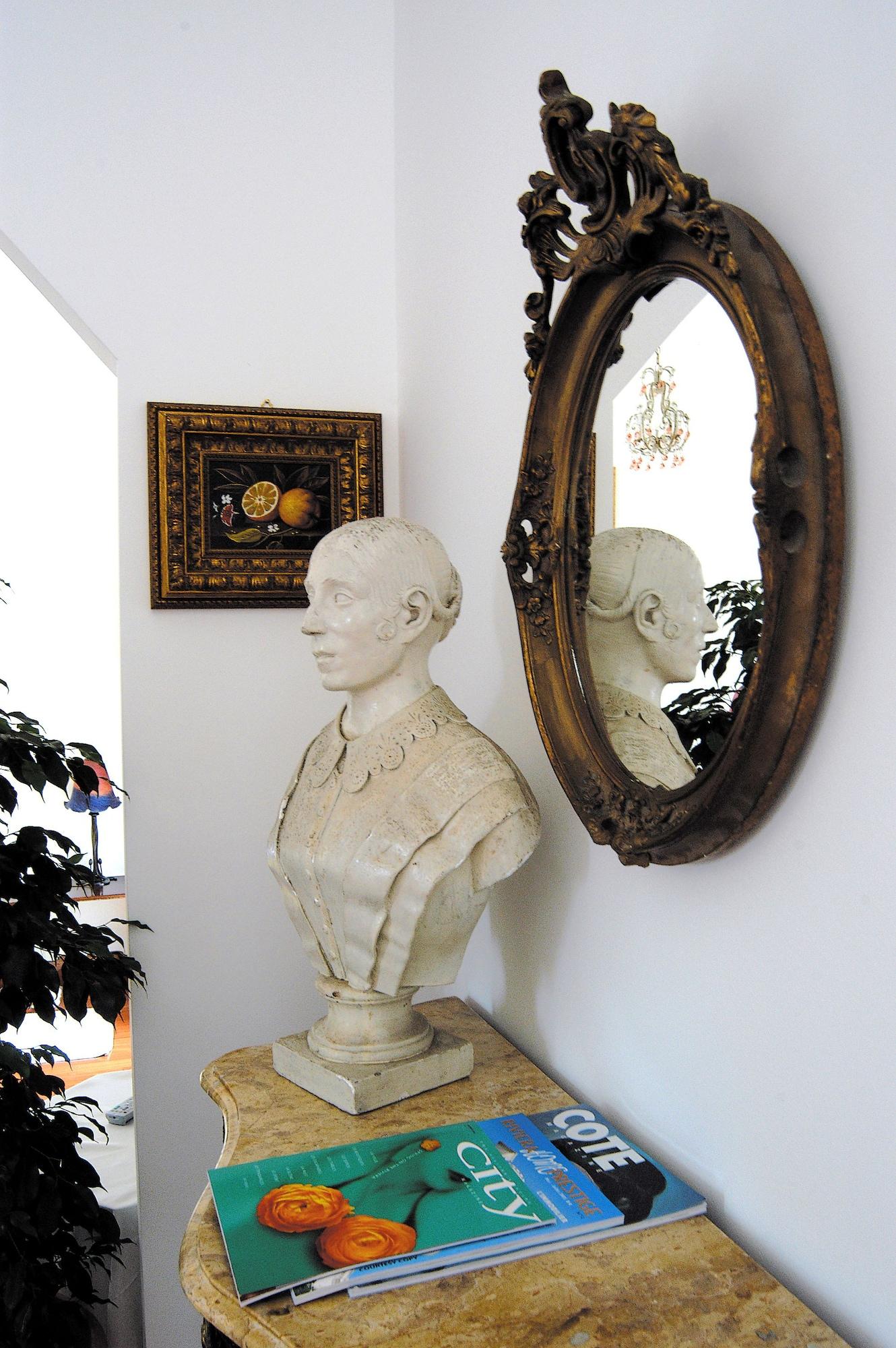 Grand Hotel Des Ambassadeurs Menton Buitenkant foto