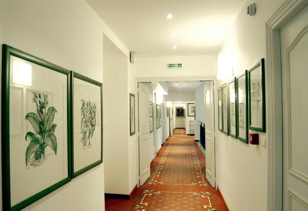 Grand Hotel Des Ambassadeurs Menton Buitenkant foto